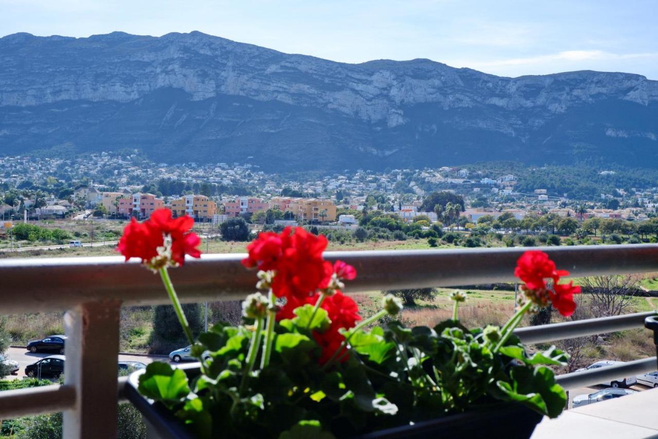 Denia Deluxe Beach & City Apartment Exterior photo